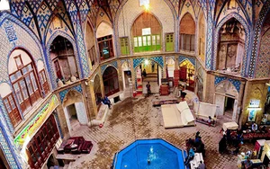 فروشگاه حیدریان(نمایندگی انحصاری مواد غذایی مبینا)