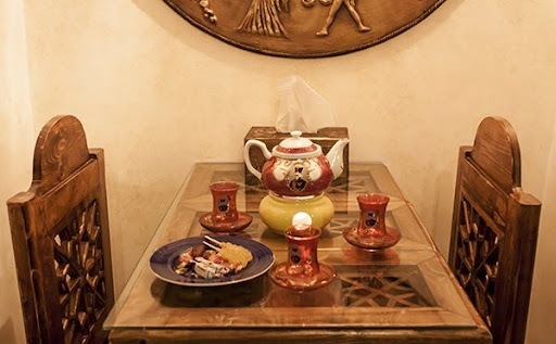 سرای سنتی سیمرغ آبی