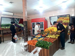 میوه فروشی شهر میوه
