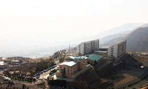 شركت ساختمانی بلند طبقه