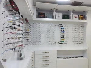 بینایی سنجی و عینک میثم (درمانگاه خدمه اهل البیت) 3