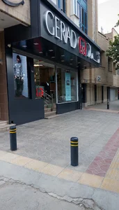 کژوال مزون