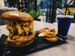 GHOST Burger