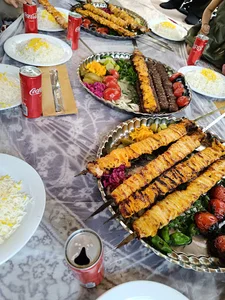 دل مزه باغ رستوران