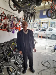 دوچرخه ایده آل(علی امانی)