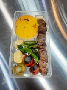 تهیه غذای پلاو 3
