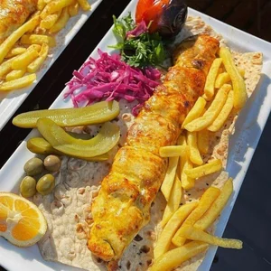 بیرون بر برگ سبز 5