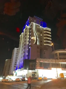 ساختمان تجاری-مسکونی پاسارگاد