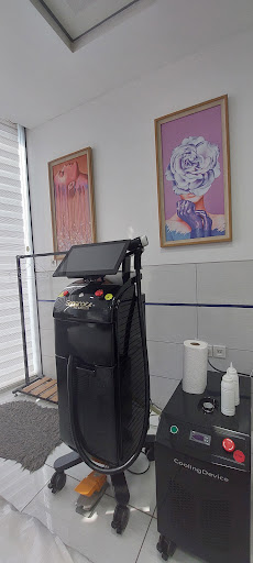 کلینیک زیبایی ماهور
