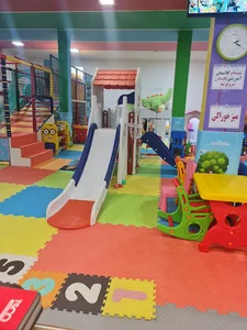 خانه بازی (رنگین کمان)