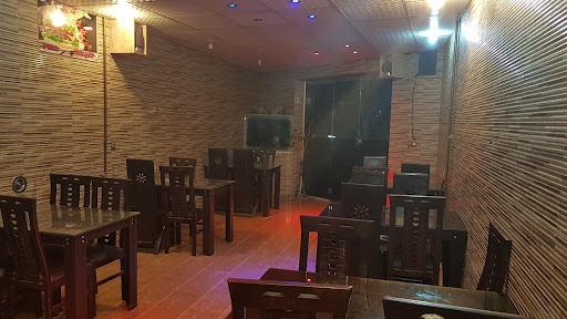 فست فود دهکده