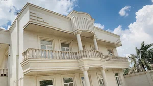سوپرمارکت بندر