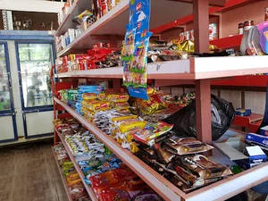 سوپر مارکت امیرعلی