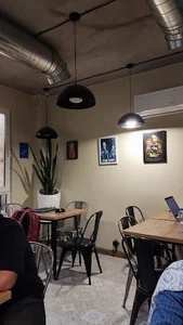Cheshmeh cafe