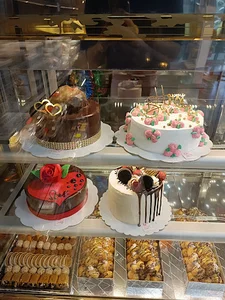 قنادی گلها