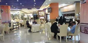 رستوران عالی دربار
