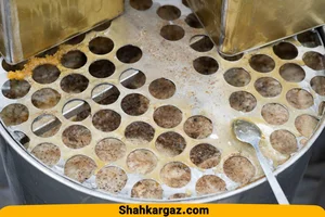 کارگاه گز و بستنی سنتی پذیرا