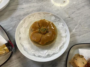 رستوران یاز
