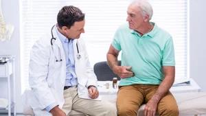 مطب دکتر علیرضا حسینی