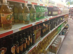 تک فاخر