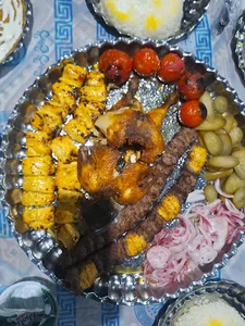 باغ رستوران اشرافی