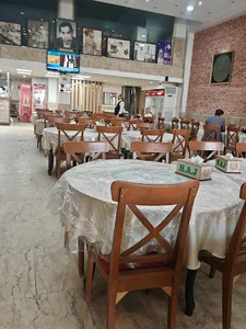 اکبر جوجه H.A.J