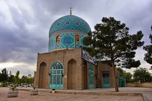 آستان مقدس امامزاده جمال غریب (ع)