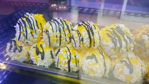 Konar takhteh Ice cream 5