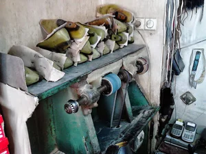 فروشگاه کفش دوست