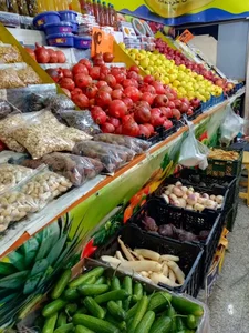 سوپر میوه پنج تن (شعبه ۲) 4