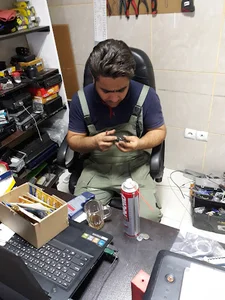 فروشگاه ایمن خودرو