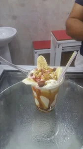 آبمیوه بستنی کیوان