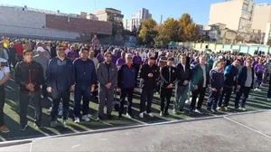 زمین فوتبال شهرداری 4