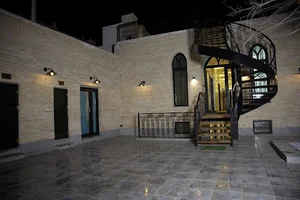 اقامتگاه سنتی سرای میرعماد Miremad Hostel