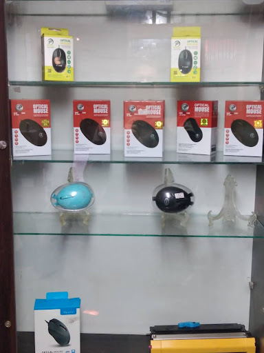 اورژانس کامپیوتر آپادانا