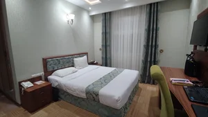 هتل امیران 2