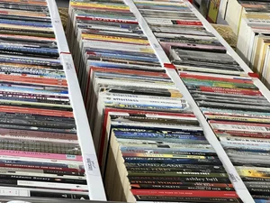 کتابفروشی شهر زبان 2