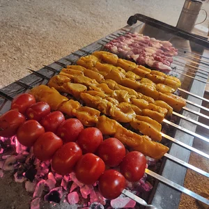 سفره خانه سنتی حاجی بابا