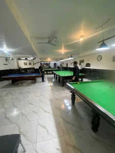 باشگاه بیلیارد ۱۴۷ 3