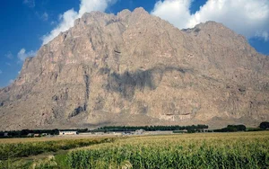 کوه بیستون