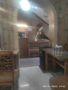 رستوران سنتی حاجی بابا 4