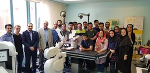 نوآوران رباتیک و پزشکی سینا