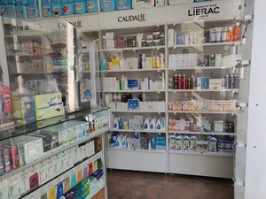 داروخانه شبانه روزی دکتر ساده (اطمینان)