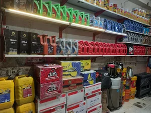 اقای روغن ناصر نادریان