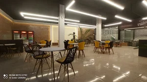 کافـه رستـوران بیـژن