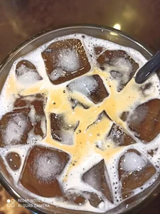 کافه خیابون