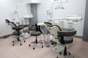 درمانگاه دندانپزشکی شبانه روزی سایه