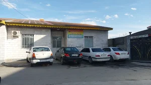 اسکله قایقرانی جنب هیئت قایقرانی شهرستان بندر انزلی