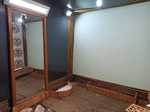 دکور چوبی فروشگاه در جانبازان 5