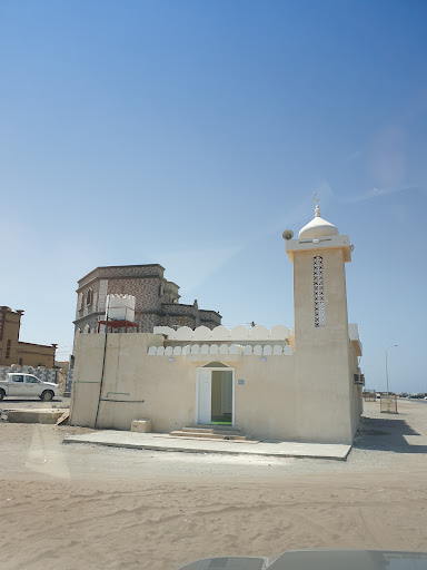 شاطئ المصنعه